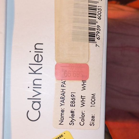 Calvin Klein Brand White Genuine Leather Wedge Sandals- 2 1/2 Inch Heels-New - Picture 8 of 9